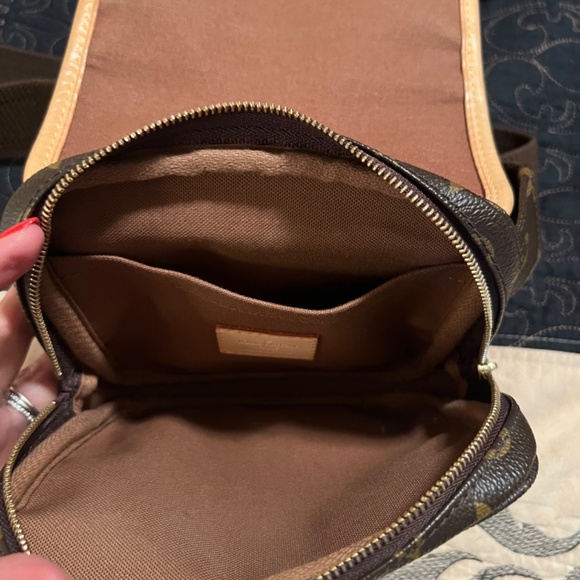 Louis Vuitton Bosphore Belt Bag Brown Canvas - Picture 7 of 7